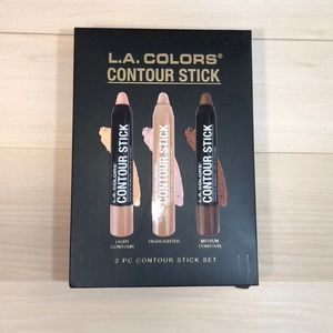 BRAND NEW L.A. COLORS CONTOUR KIT
